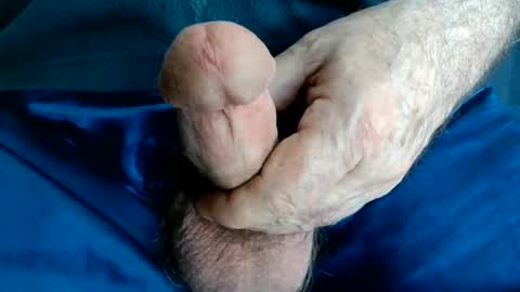 miketrike137 online show from May 20, 9:32 pm