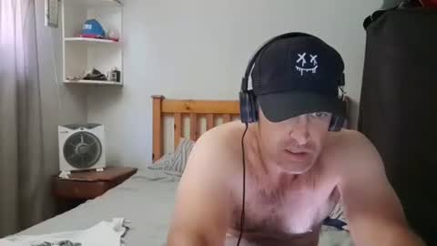 mikeundies online show from May 13, 7:18 am