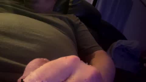 mikeylikesit2222 online show from September 24, 2:18 am