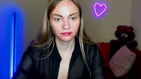 Adalina online show from June 6, 7:03 am