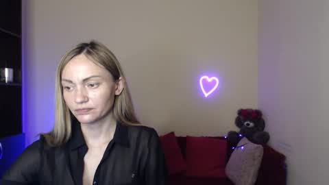 Adalina online show from May 25, 12:33 pm