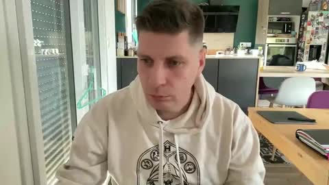 miklp8463 online show from February 5, 9:02 am