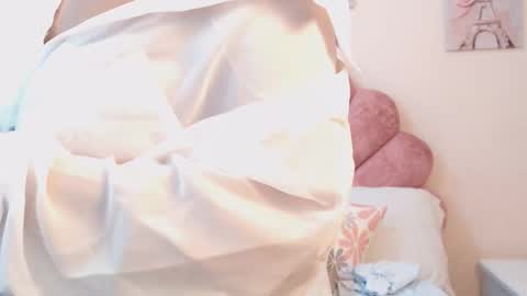 mila_adamss online show from May 31, 6:09 pm