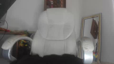 Mila Dash online show from November 28, 11:50 am