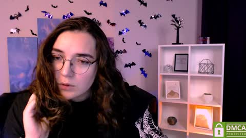 Mila online show from December 16, 12:04 am