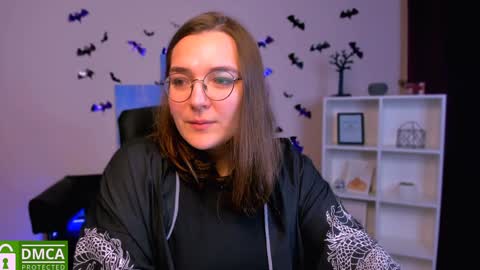 Mila online show from December 6, 12:18 am