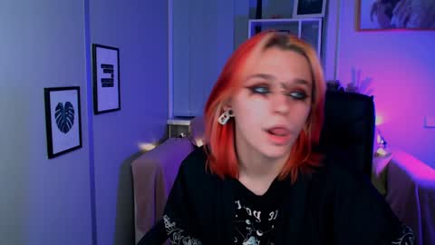 Mila online show from December 17, 9:16 pm