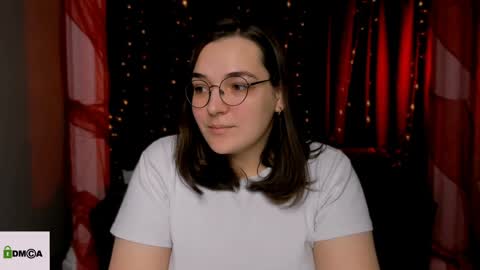 Mila online show from December 2, 11:51 am