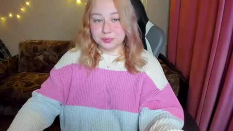 Mila shy sensual person  online show from October 7, 9:11 pm