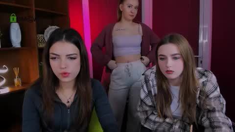 mila_glow online show from November 17, 5:54 am