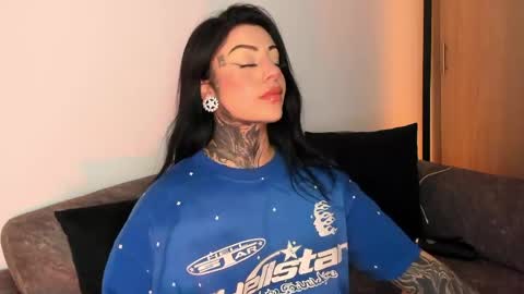    online show from May 26, 2:06 am