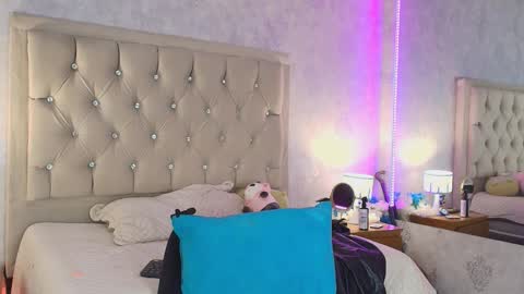  MILA    online show from February 20, 4:23 am