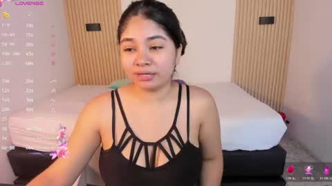 milaheat1 online show from July 21, 7:05 pm