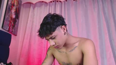 Milan Anxel online show from April 19, 1:17 am