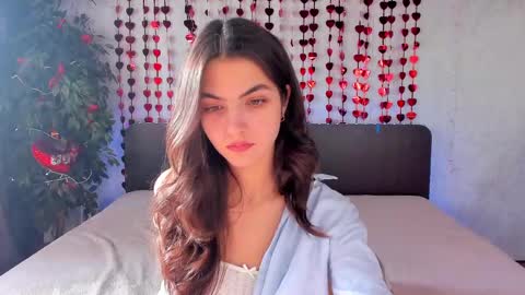Snapshot of milana_crystal_ chatting on February 11, 11:20 am Milana online show from February 11, 11:20 am