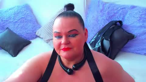 Lana online show from March 8, 7:16 am