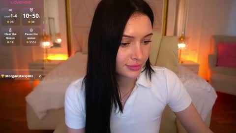 Milana online show from May 22, 1:18 pm