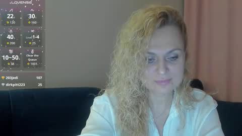 milanna_x online show from November 18, 8:45 pm