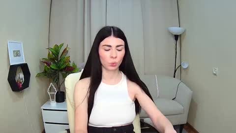 milasecretsss online show from March 7, 8:25 am