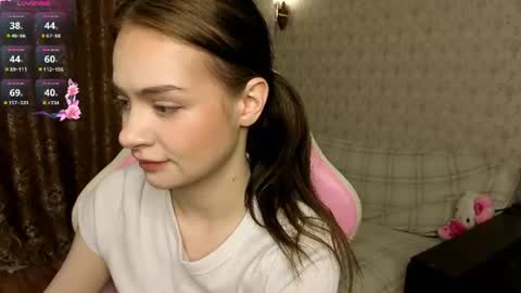 Mila online show from June 20, 11:22 pm