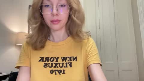 Mila online show from January 13, 4:37 pm