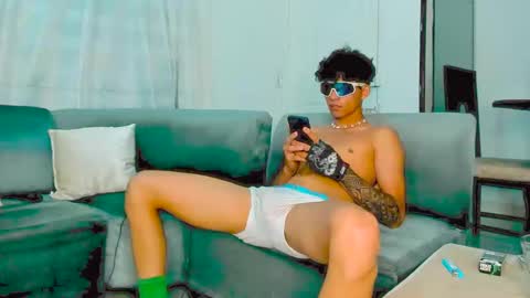 Milcon Thomson online show from January 9, 12:03 am