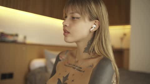 M  Telegram mamagotachannel online show from April 9, 8:09 am