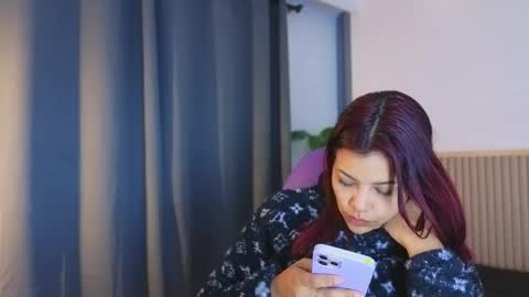 milena_lawson online show from January 19, 11:20 am