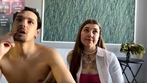 Miley and Michael online show from February 24, 9:34 am