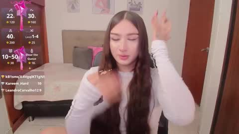 Miley online show from October 29, 4:31 pm