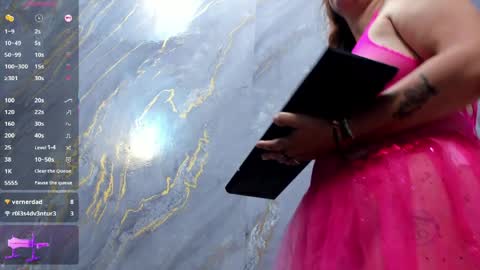 Lili  online show from April 10, 2:55 pm