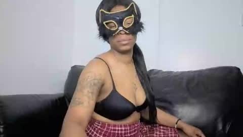 MILFGODDESSXO online show from May 8, 1:39 pm