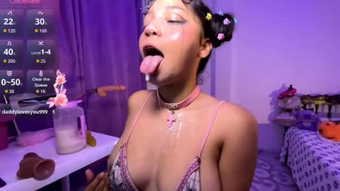 milikitt online show from October 23, 5:42 am