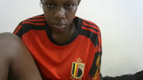 kinwity online show from February 17, 7:33 pm