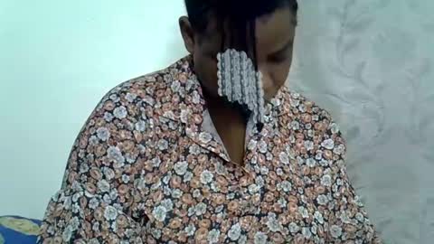 kinwity online show from January 29, 5:09 am