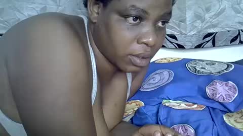 kinwity online show from February 10, 8:42 am