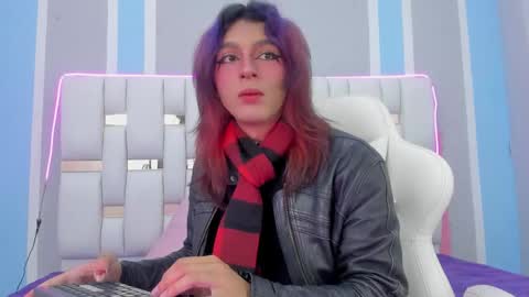 Michelle  online show from November 4, 7:15 pm