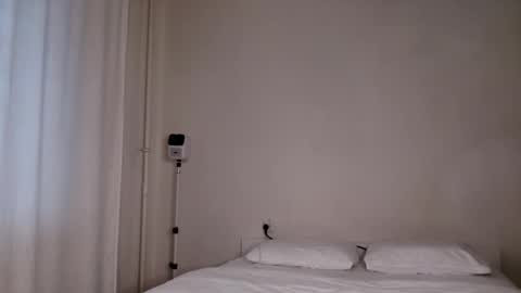 milky__way_ online show from October 25, 1:11 pm