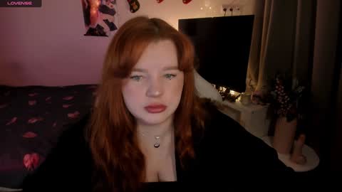 Lisa online show from January 2, 7:23 am