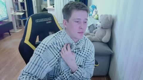 Mark and Elsa  online show from March 29, 2:35 am