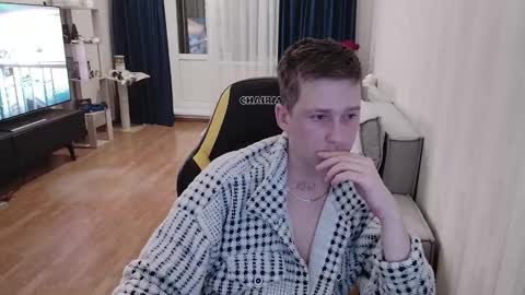 Mark and Elsa  online show from March 20, 10:48 pm