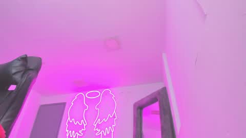 miller_silvana online show from April 13, 11:47 am