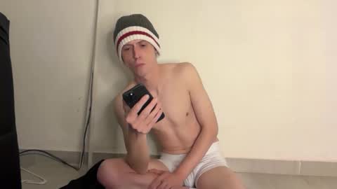 SlimnHungOH online show from April 6, 1:58 am