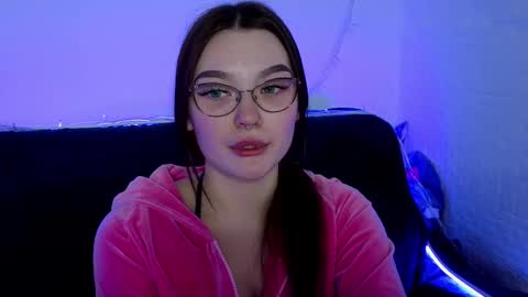 Millie online show from September 30, 11:32 am