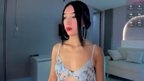 Ana Maria online show from November 10, 11:18 pm