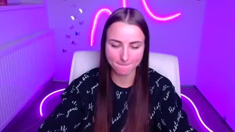 Milly online show from December 1, 12:25 pm