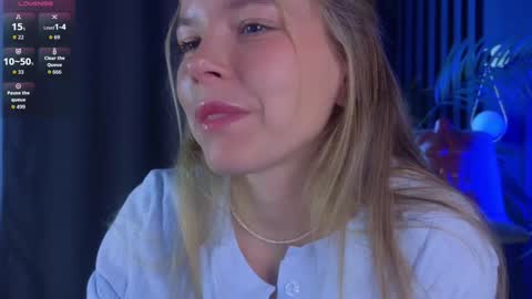 Snapshot of milly_shy chatting on September 29, 6:56 am Milly online show from September 29, 6:56 am