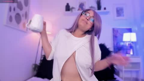 Miluu DH online show from January 14, 3:31 pm