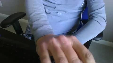 Snapshot of milwaukeebadger24 chatting on December 18, 4:17 pm milwaukeebadger24 online show from December 18, 4:17 pm
