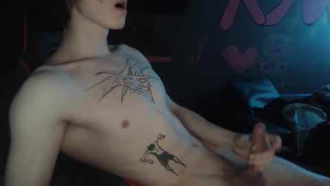 Max online show from December 16, 2:08 am